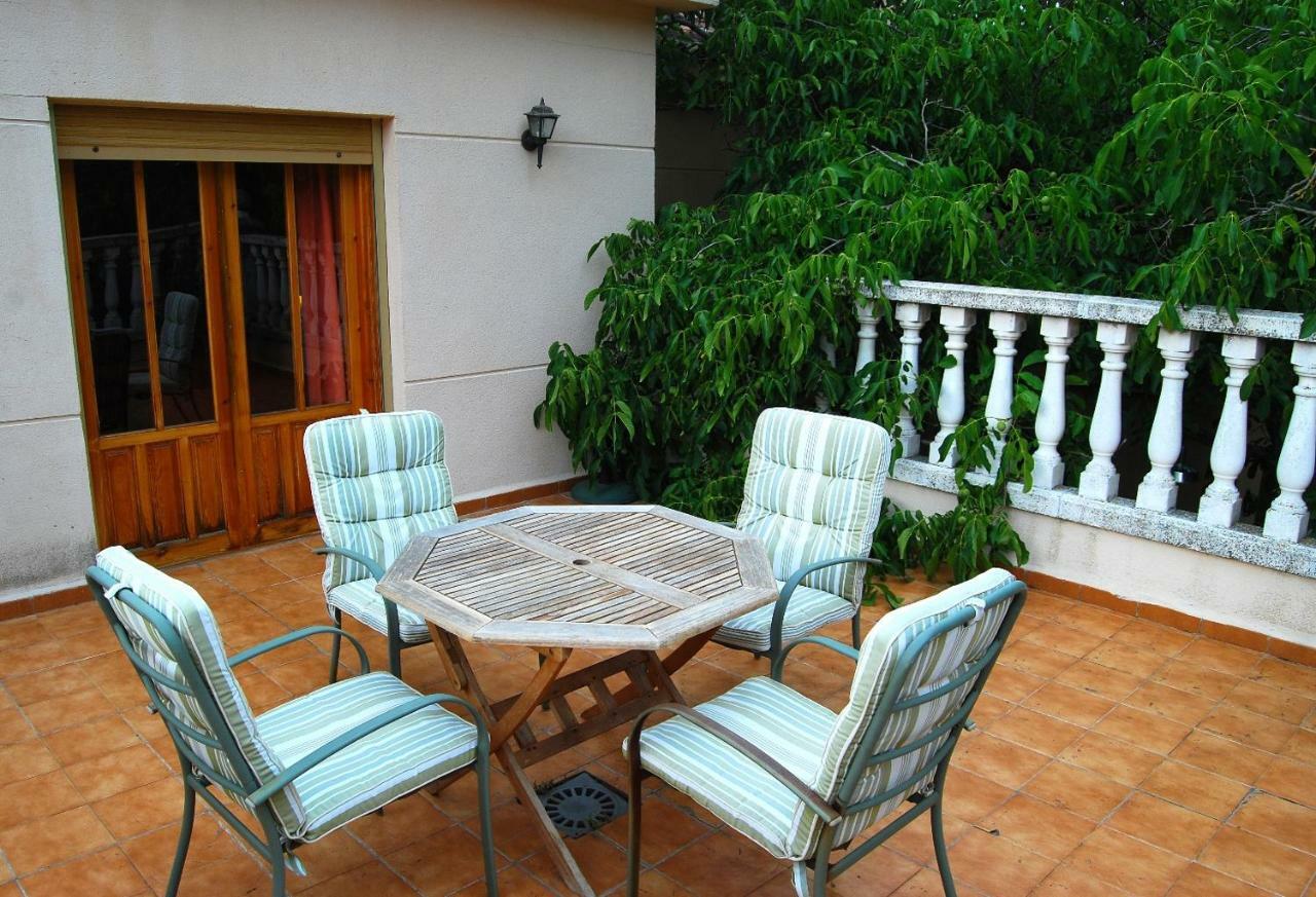 La Noguera Hotel Palomera Buitenkant foto